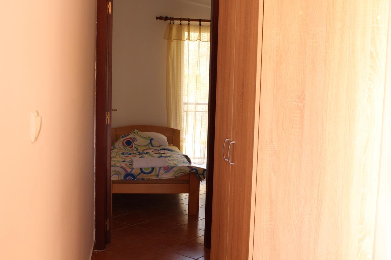 Apartments Todorovic Petrovac Екстер'єр фото